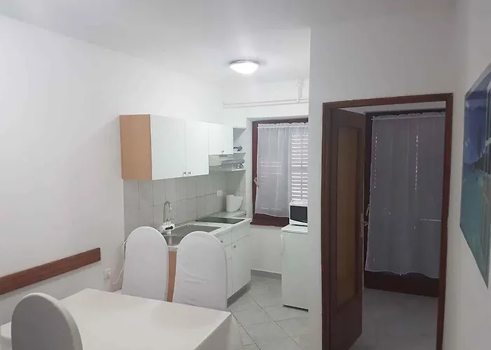 Apartman 6